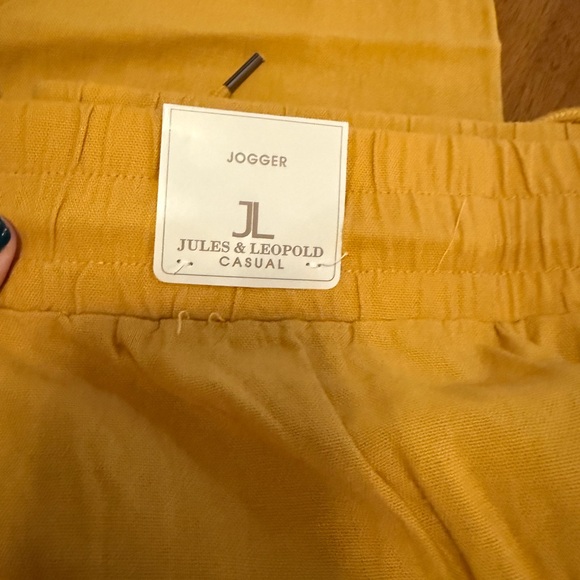 Jules & Leopold NWT Women’s Joggers | Size Medium | Color Gold linen blend - Picture 3 of 6